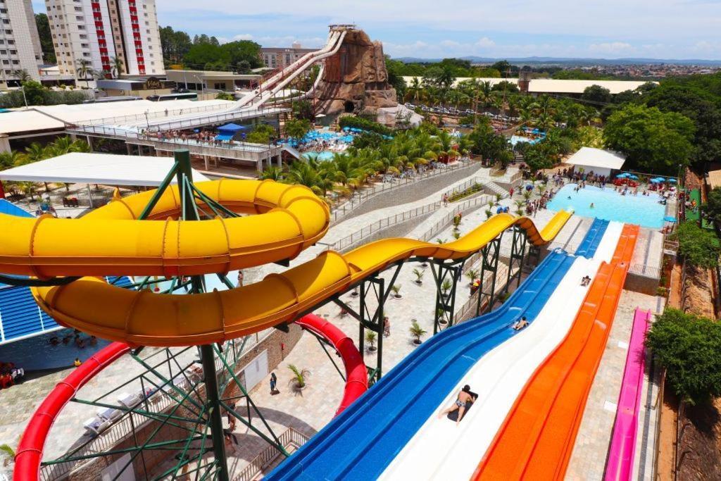 Villas diRoma Hotel e Parque 24 horas com café da manhã , ganhe um dia no Acqua Parque Splash Caldas Novas Exterior foto