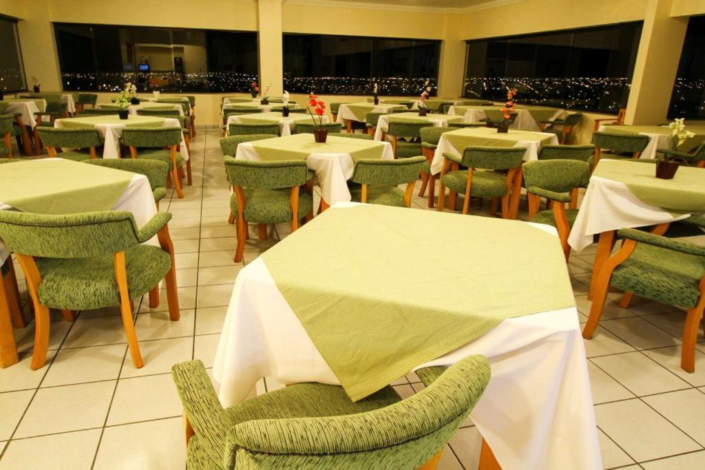 Villas diRoma Hotel e Parque 24 horas com café da manhã , ganhe um dia no Acqua Parque Splash Caldas Novas Exterior foto
